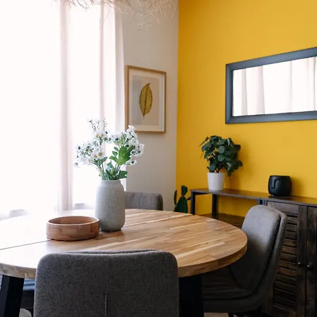 Ndk - Urbanlux Altus 2Bdr Penthouse Free Parking Апартамент София
