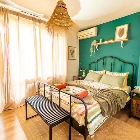 Апартамент Ndk - Urbanlux Altus 2Bdr Penthouse Free Parking София