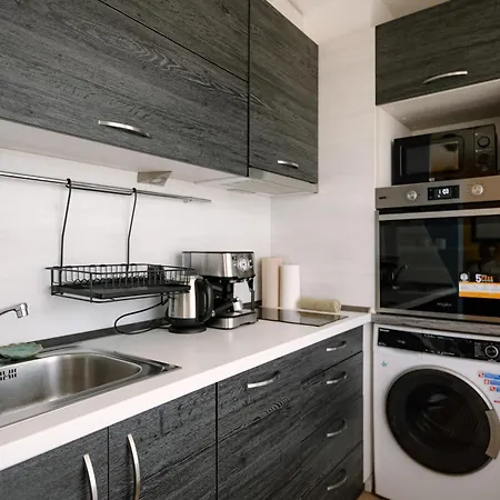 Ndk - Urbanlux Altus 2Bdr Penthouse Free Parking Апартамент *