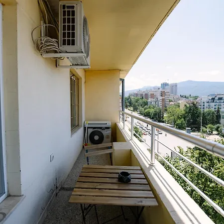 Апартамент Ndk - Urbanlux Altus 2Bdr Penthouse Free Parking София
